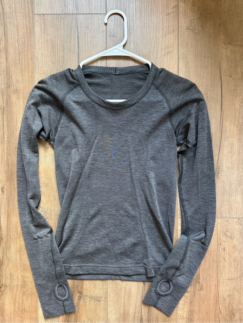 Lululemon Swiftly Tech Long Sleeve